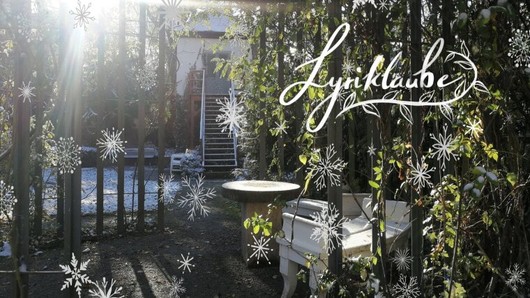 Winterliche Zinne und Laube in Schillers Garten